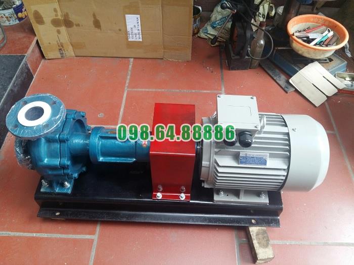 Bơm dầu nóng RY80-50-250 cột áp 72 m, công suất 22 kW, lưu lượng 60 m3/h